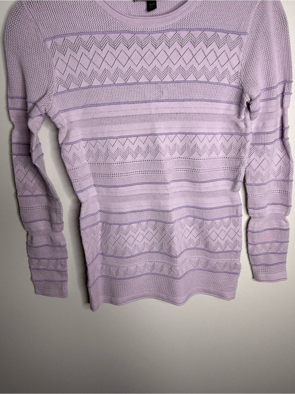 Banana Republic Lavender Pointelle Knit Long Sleeve Top size small - Picture 4 of 8